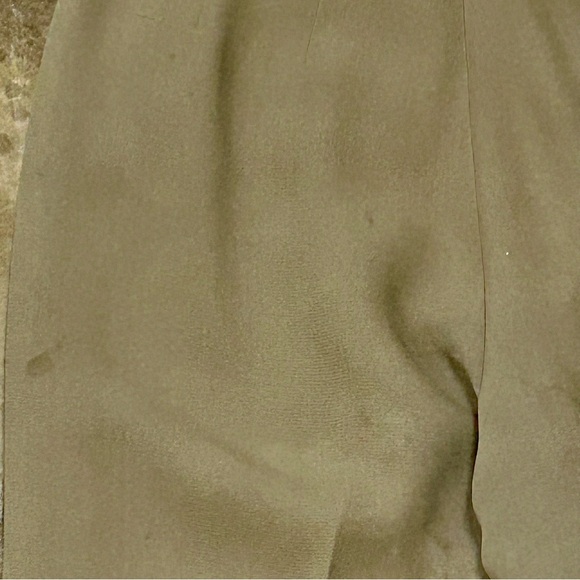 Giorgio Armani 100% Silk Pleated Trousers – Made in Italy (Size 44) - Picture 9 of 12